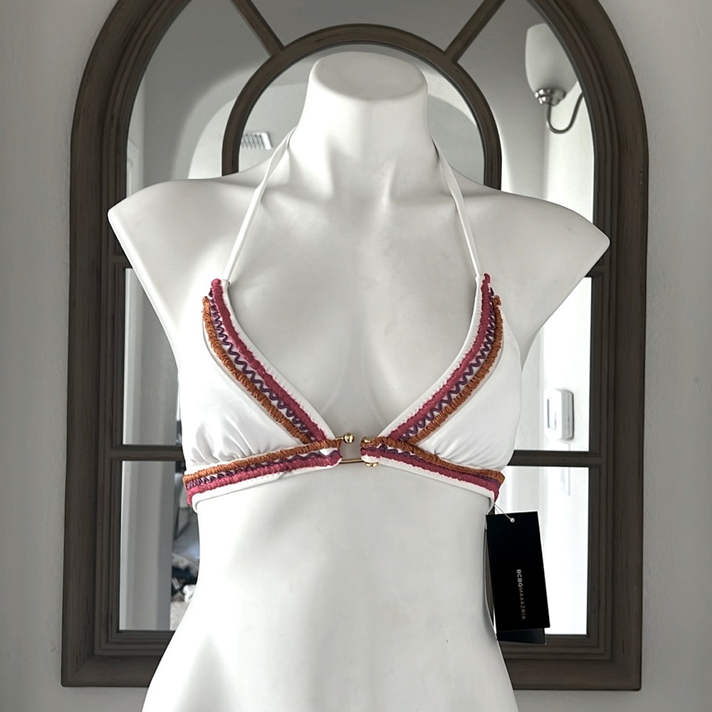 BCBGMaxaZria Swim Bikini Top, White w/Crochet Detailing Size XS New w/Tag